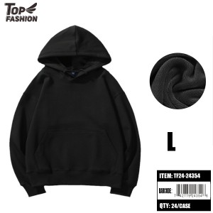 HOODIES & SWEATSHIRTS